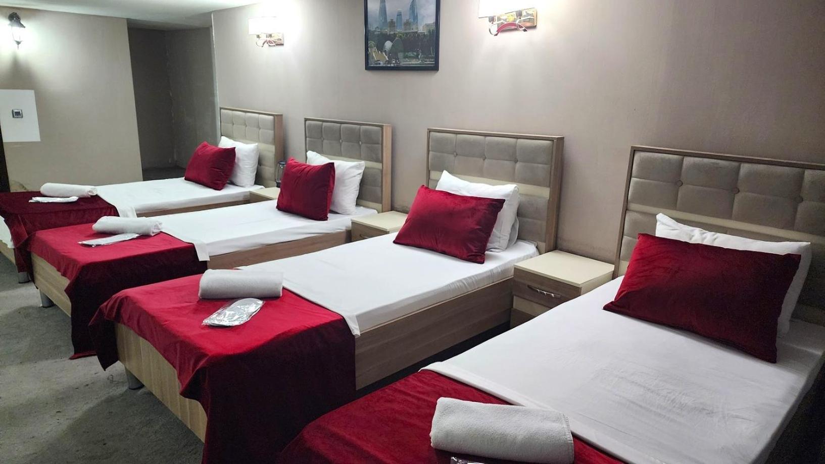 Avi Hotel Baku Eksteriør bilde
