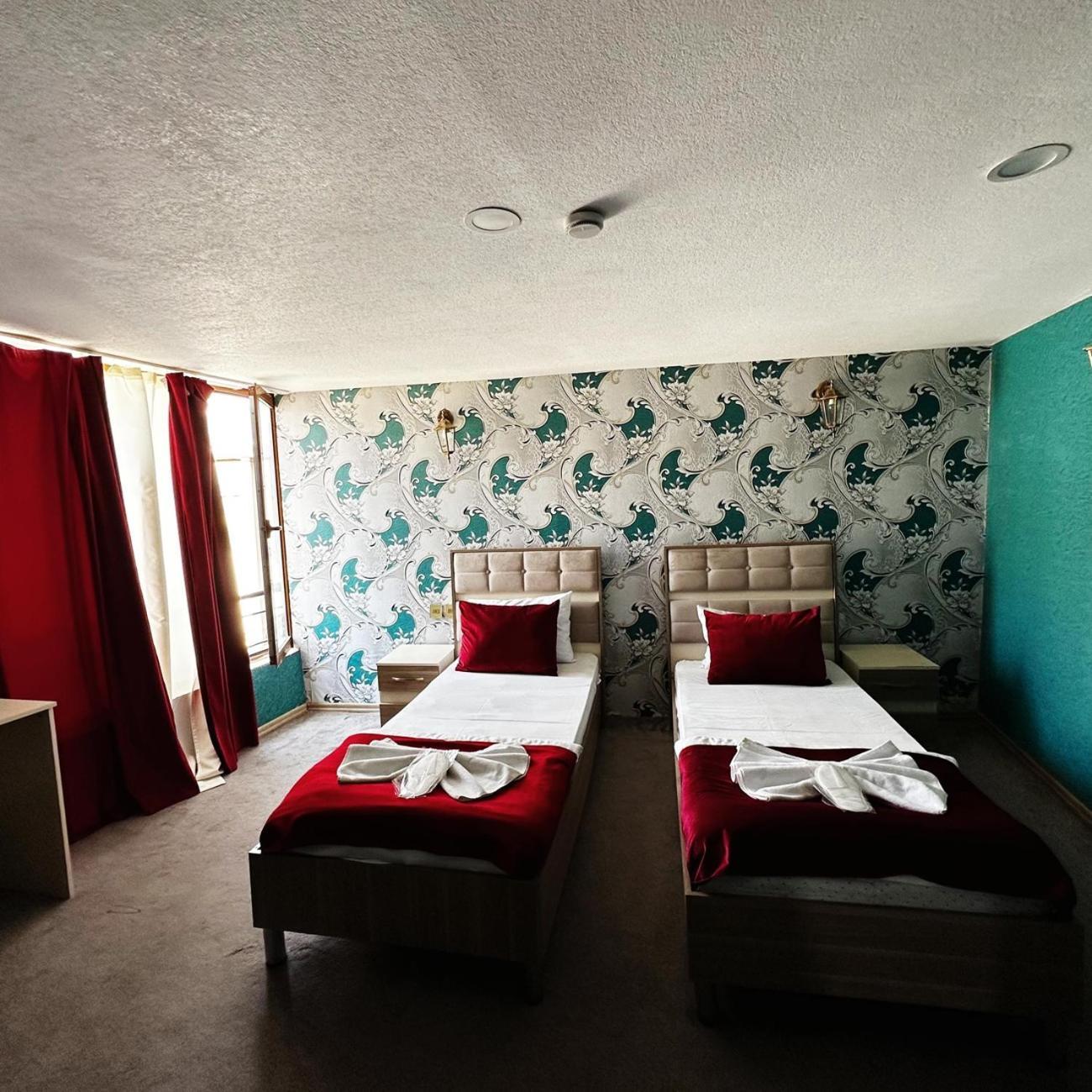 Avi Hotel Baku Eksteriør bilde