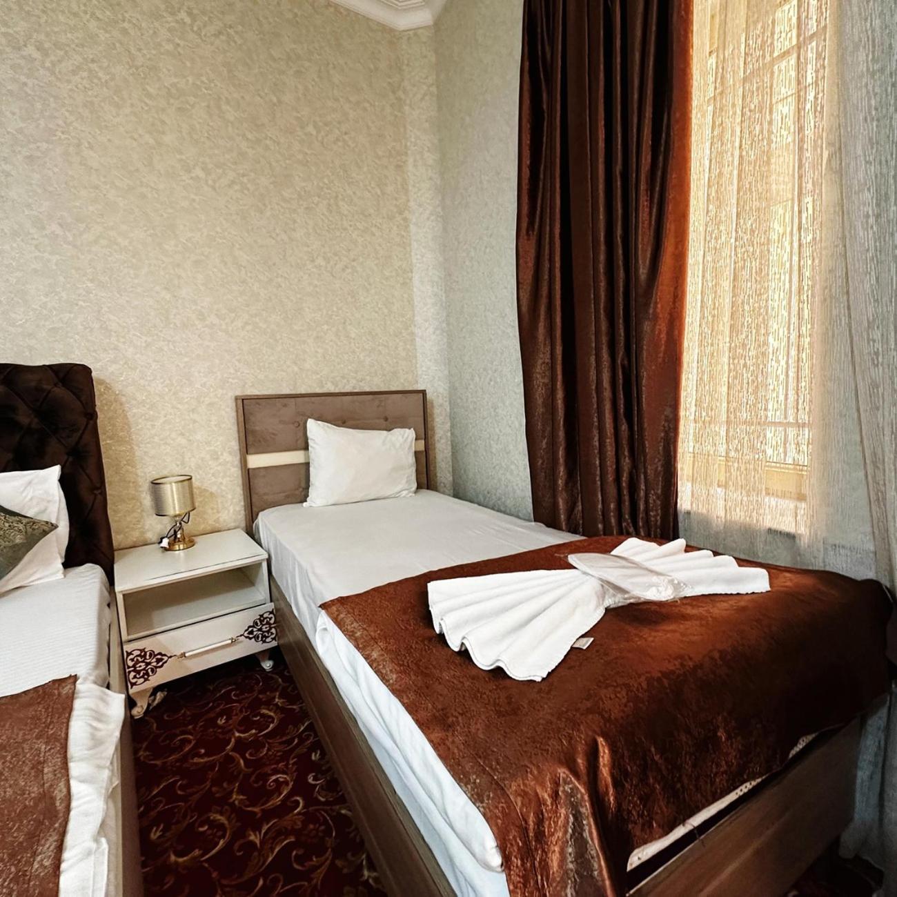 Avi Hotel Baku Eksteriør bilde